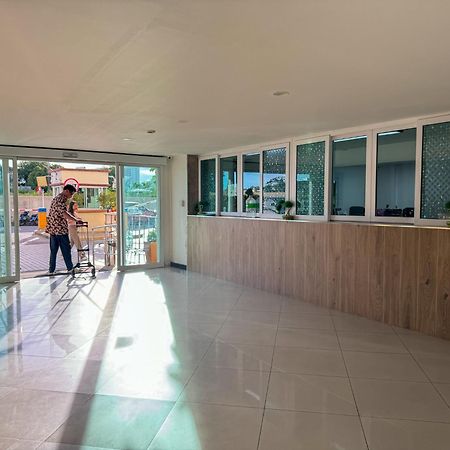 卧室直达泳池 全网最低价 到中天海滩5分钟 Jomtien Beach Extérieur photo