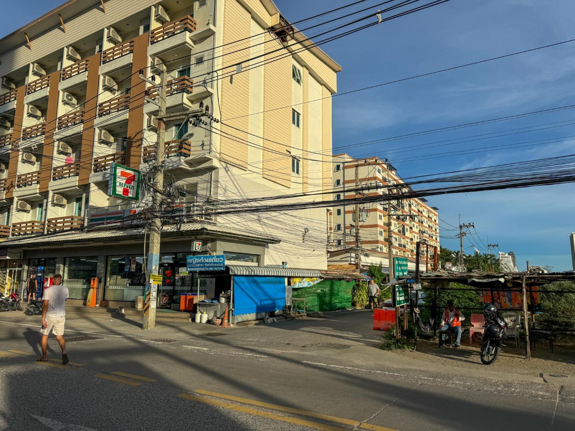 卧室直达泳池 全网最低价 到中天海滩5分钟 Jomtien Beach Extérieur photo