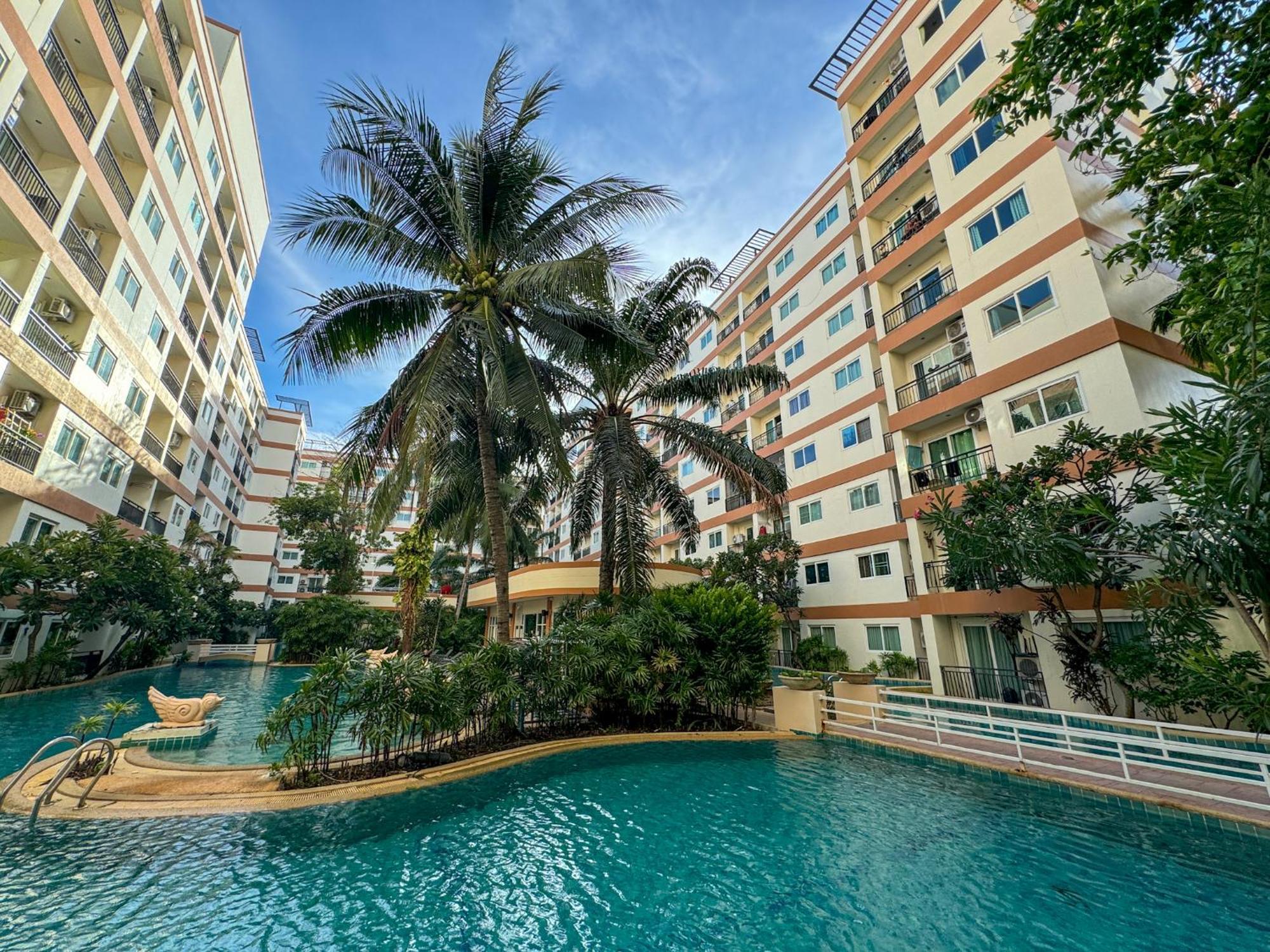 卧室直达泳池 全网最低价 到中天海滩5分钟 Jomtien Beach Extérieur photo