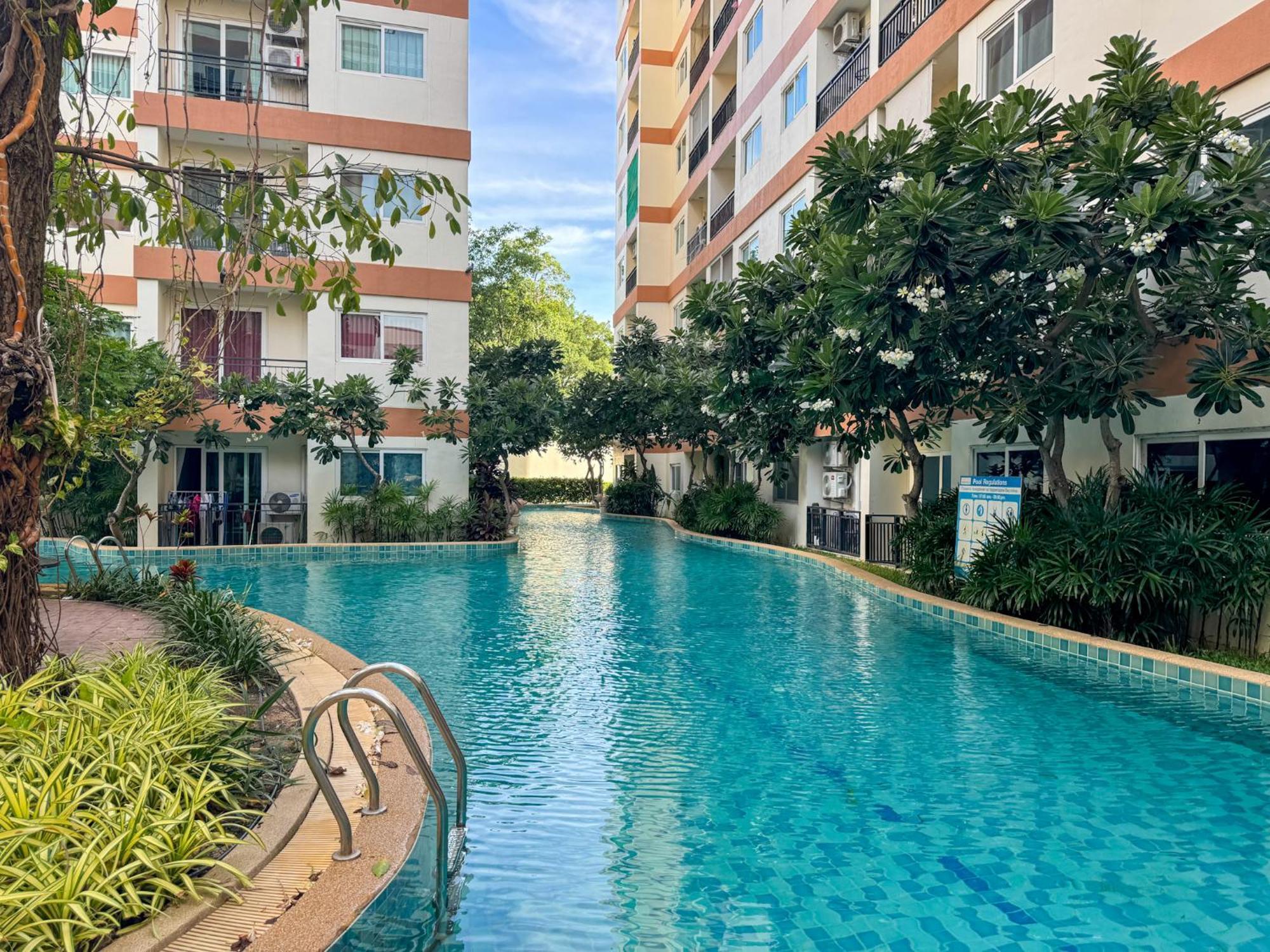 卧室直达泳池 全网最低价 到中天海滩5分钟 Jomtien Beach Extérieur photo