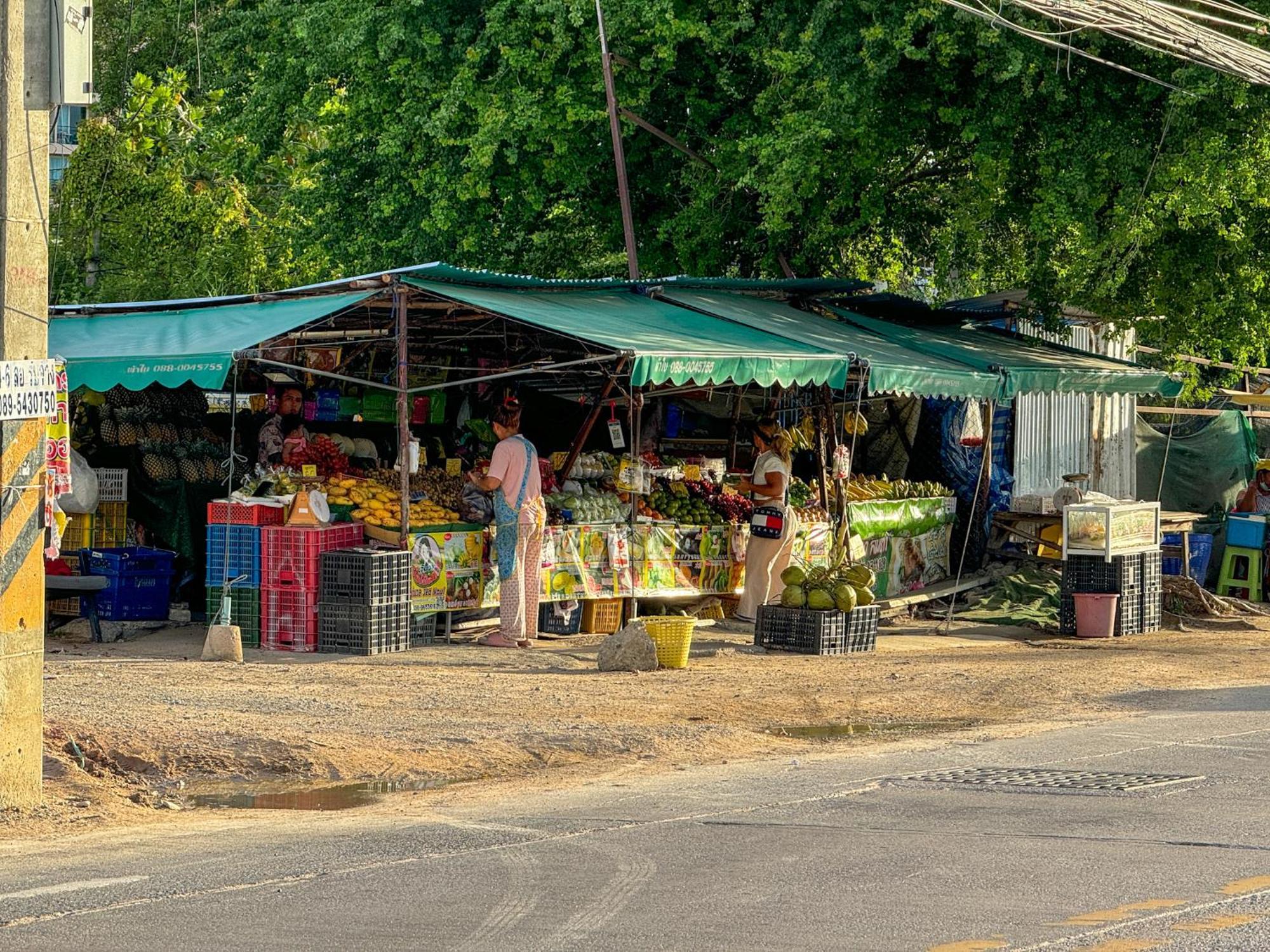 卧室直达泳池 全网最低价 到中天海滩5分钟 Jomtien Beach Extérieur photo